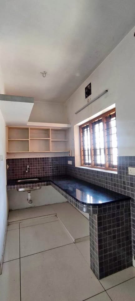 2BHK House For Rent In Vyttila, Kochi